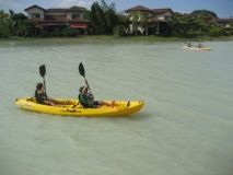 Coronado Panama kayaking – Best Places In The World To Retire – International Living